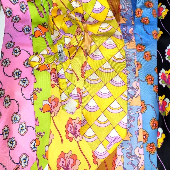 Peter Max Silk Tie Yellow Chartreuse Pink Geometric Shapes Vintage Rare Retro - Picture 2 of 10
